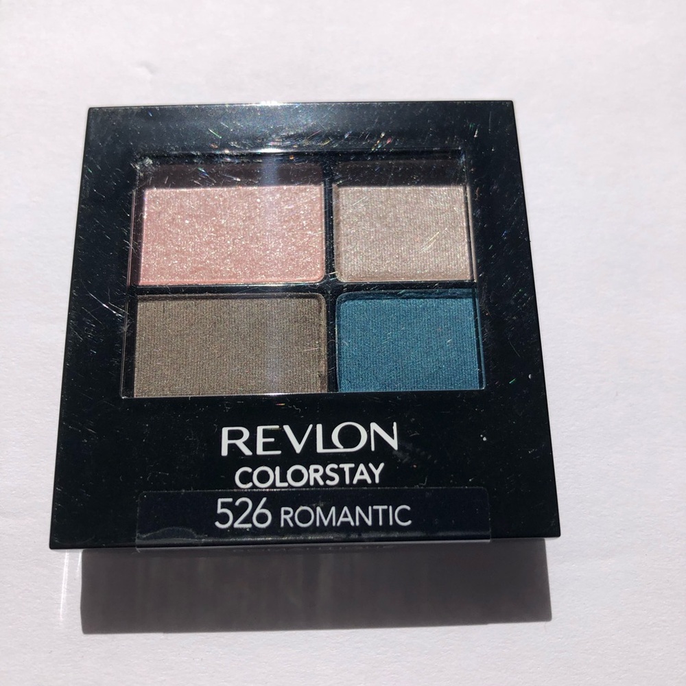 Revlon ColorStay 16 hour Eyeshadow Palette - Romantic 526 NEW